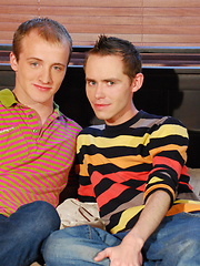 The pleasantly hung Kieron opens his butt for Steven to slowly slide in