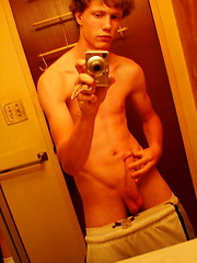 Sexy guys at cool amateur pictures