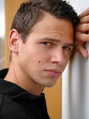 Soccer star Eric muscle work-out