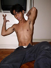 Oriental guy huge cumshot