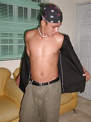 Naked oriental stud posing